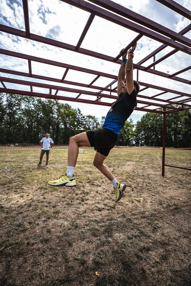 Monkey Bar Box